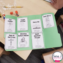 Load image into Gallery viewer, Catholic Prayers Lapbook Bundle